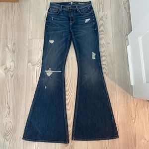 7 from all mankind bell bottom jeans size 25